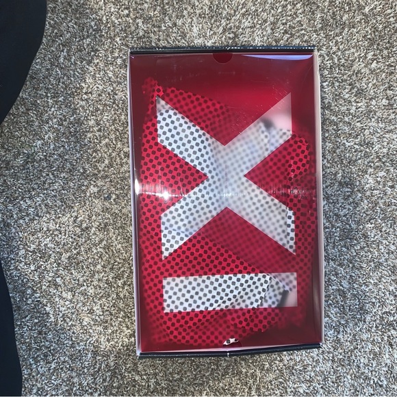 Men’s Jordan 11 Retro 72-10 (2015) - Picture 10 of 10